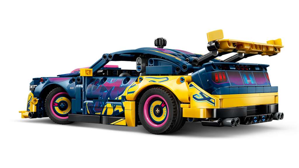 42236 | LEGO® Technic Custom Garage Ford Mustang GT Car