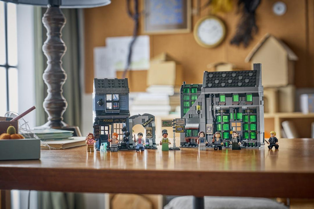 76471 | LEGO® Harry Potter™ Knockturn Alley™ Wizarding Shops